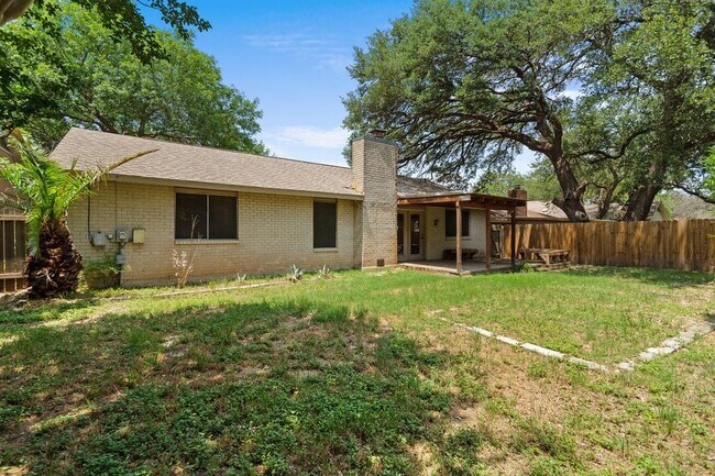 Building Photo - 10211 Missel Thrush Dr