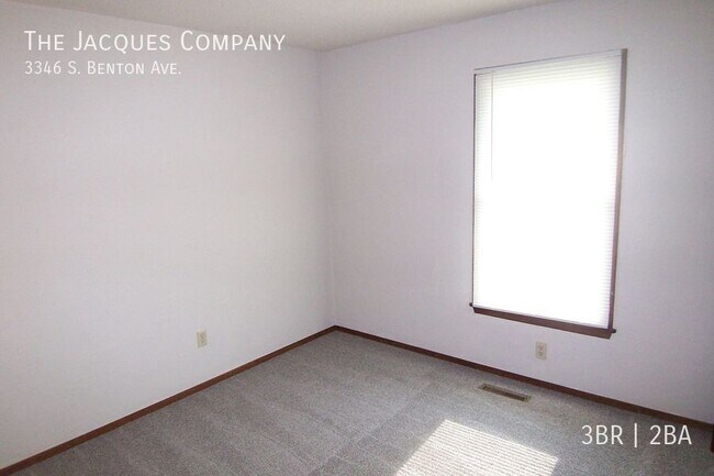 Building Photo - 3346 S Benton Ave