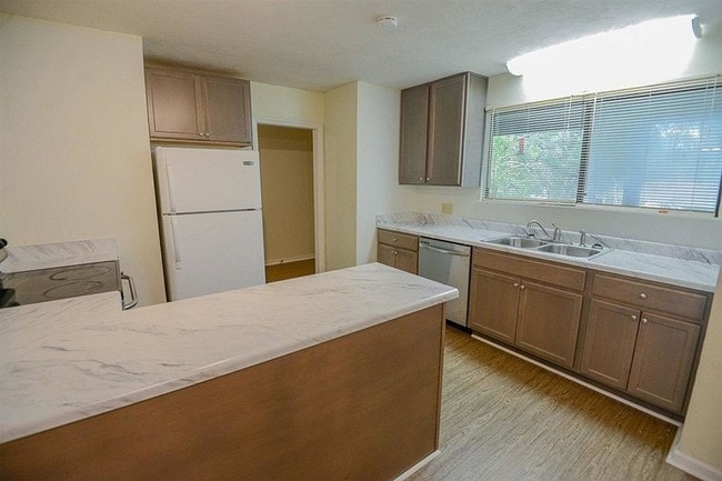 Building Photo - 6607 Tim Tam Trail