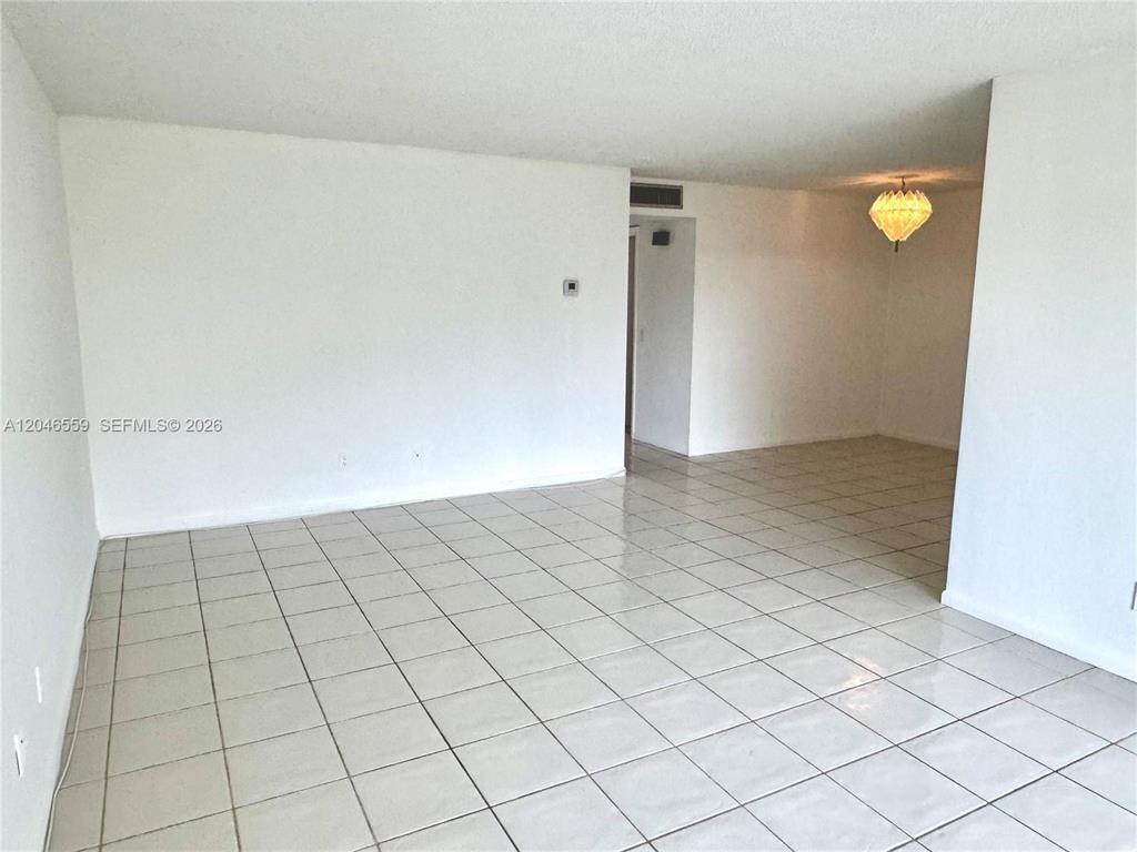 Building Photo - 2495 SW 82nd Ave