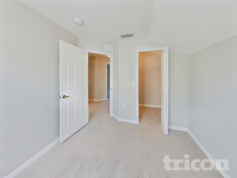 Building Photo - 3919 Day Bridge Pl