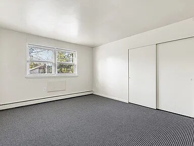 Building Photo - 921 W Spencer St