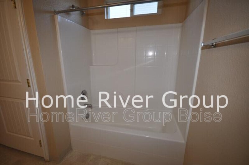 Building Photo - 10183 W Rifleman Ln