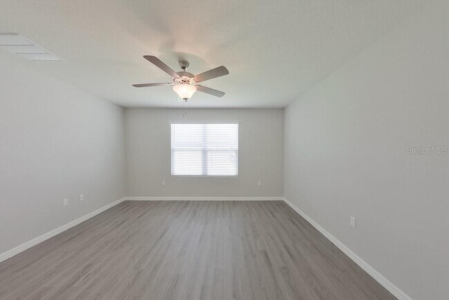 Building Photo - 8584 SW 44th Ct