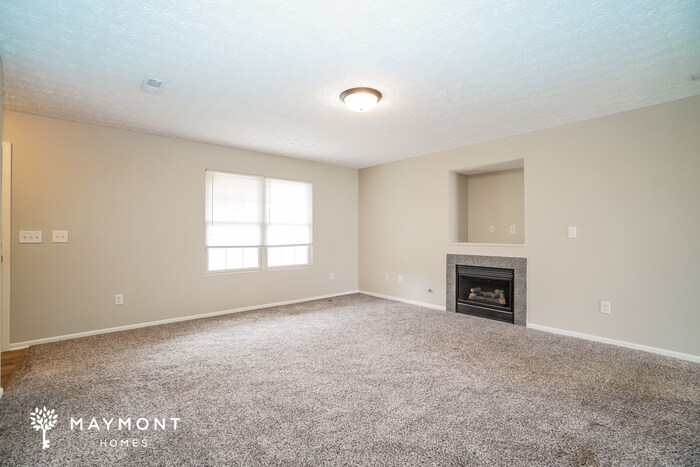 Building Photo - 5389 Blanchard Dr