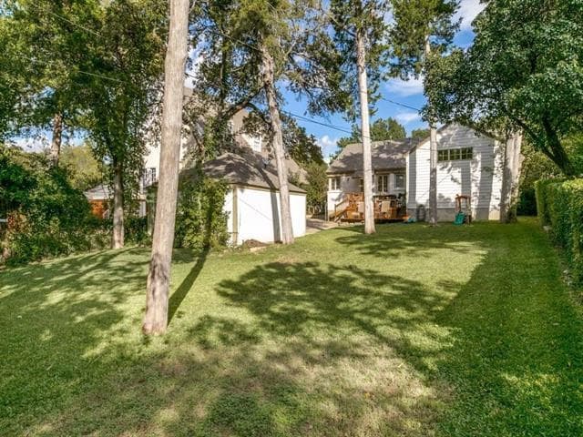 Building Photo - 1523 Oak Knoll St