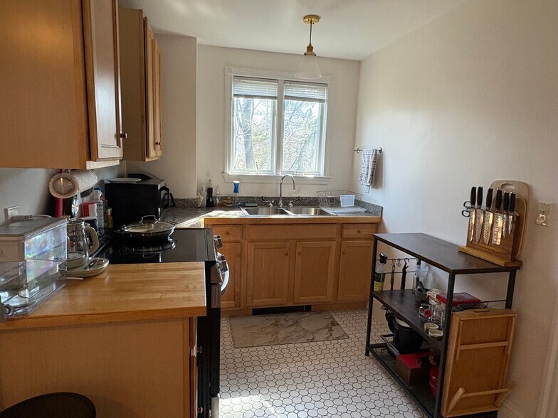 Building Photo - 79A Tremont St