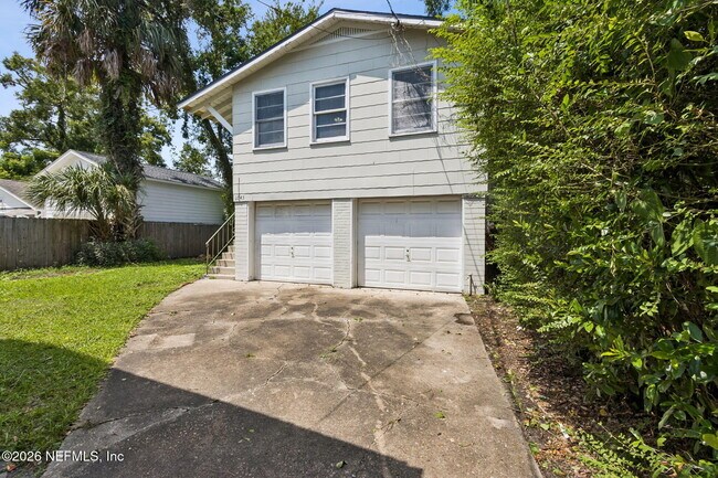 Building Photo - 2747 Forbes St