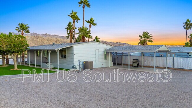 Building Photo - 437 Riverfront Dr