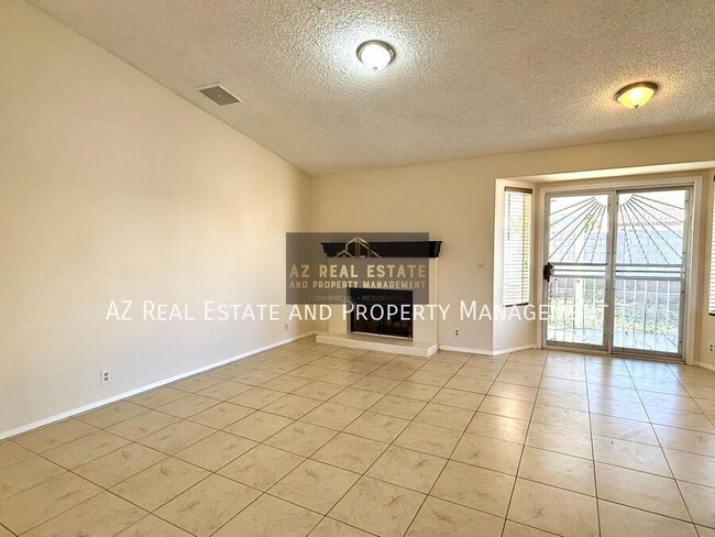 Building Photo - 8528 W Pershing Ave