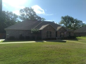 Building Photo - 1258 Harmony Ln