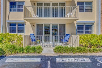 Building Photo - 630 Ocean Dr