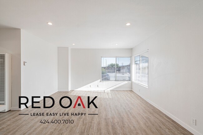 Building Photo - 1751 Cabrillo Ave