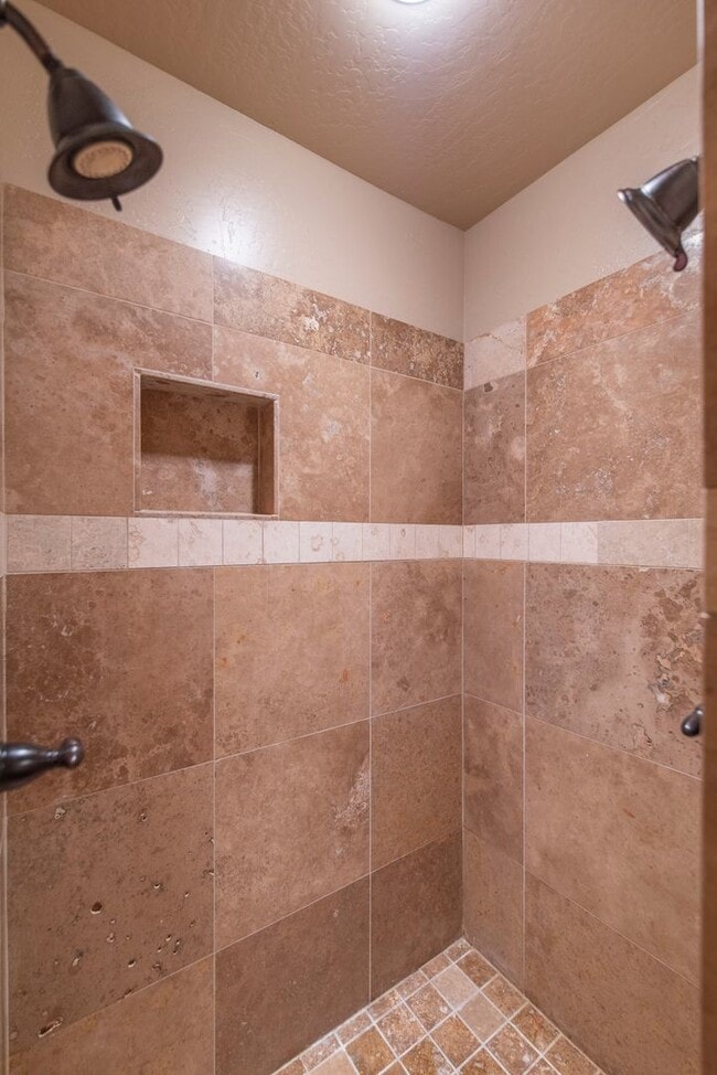Building Photo - Furnished or Unfurnished, 1 Year Minimum -...