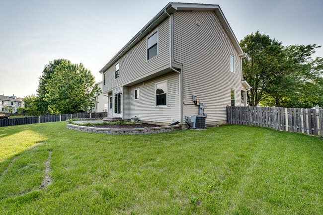 Building Photo - 3951 Nicholas Ct