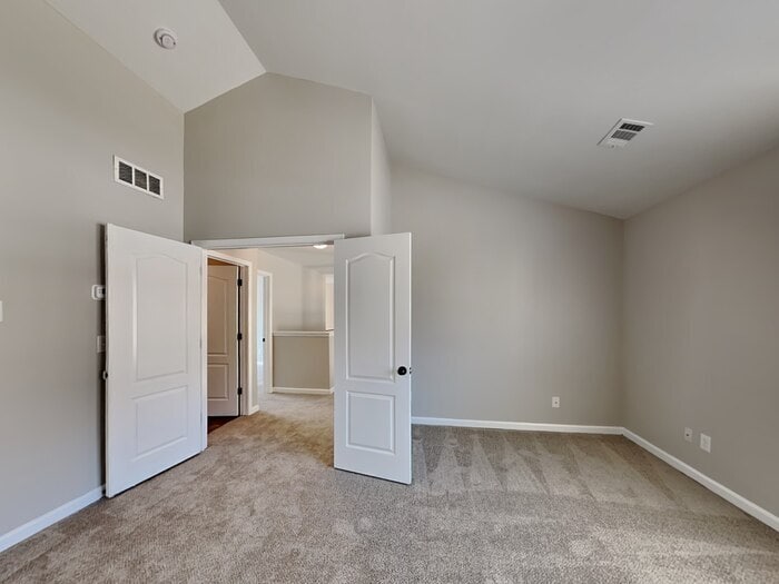 Building Photo - 1979 Raegan Way