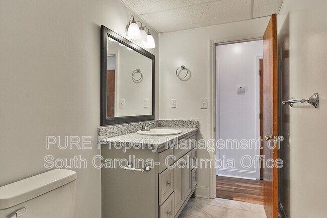 Building Photo - 1304 Suber St