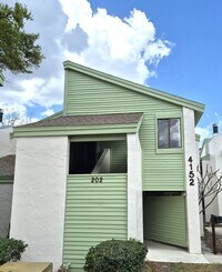 Building Photo - 2bed / 2ba condo - Price Reduced