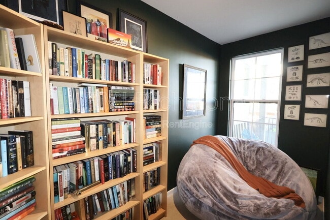 Building Photo - 2445 Ownby Ln