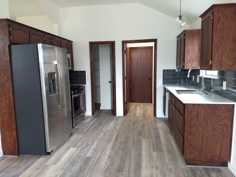 Kitchen - 16229 Seminole Dr.