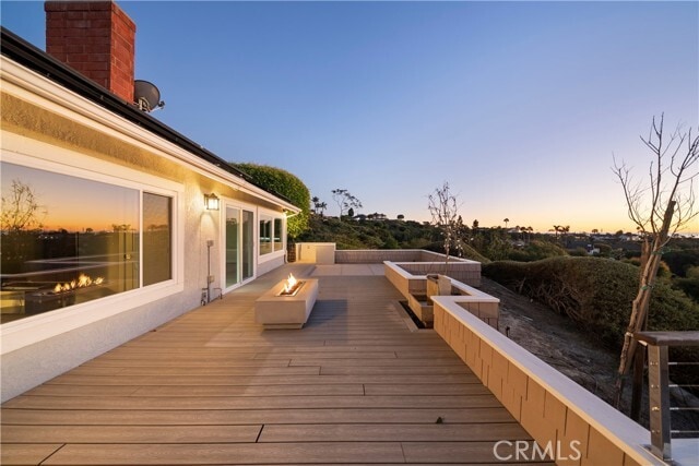 Building Photo - 703 Calle Brisa