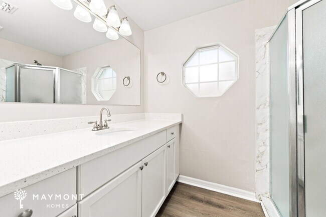 Building Photo - Spacious 3-Bedroom Kissimmee Home