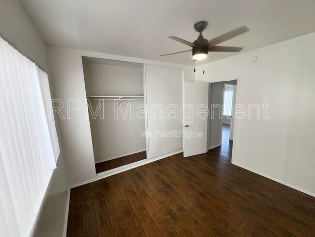 Building Photo - 11939 Albers St