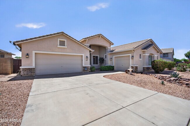 Building Photo - 6118 N 133rd Ave