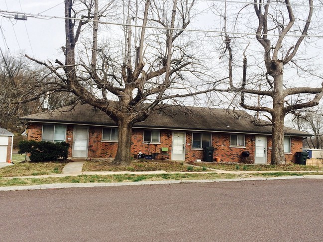 Primary Photo - 7301 Murdoch Ave