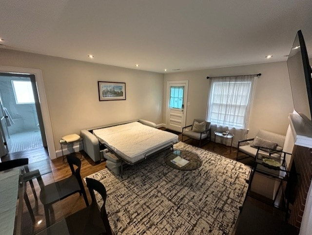 Building Photo - 811 5th Ave