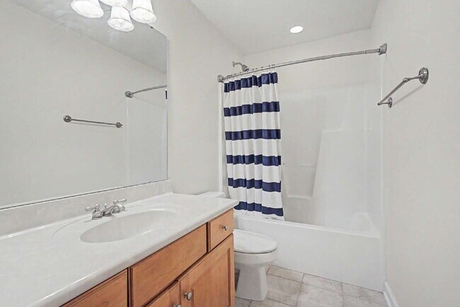 Building Photo - Spacious and Move-in Ready 4-Bedroom in Cary!