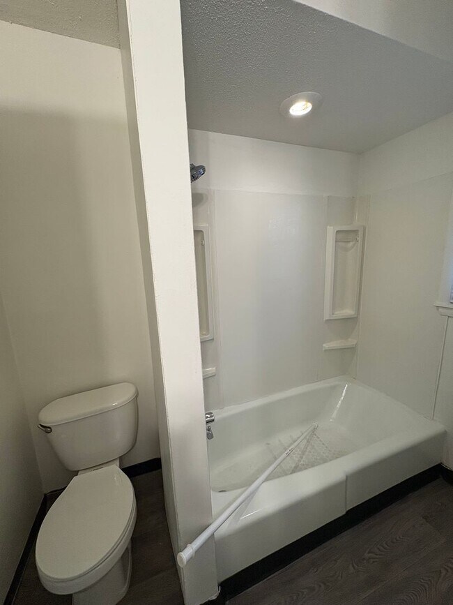 Building Photo - 4801/4803 SW 14th Street