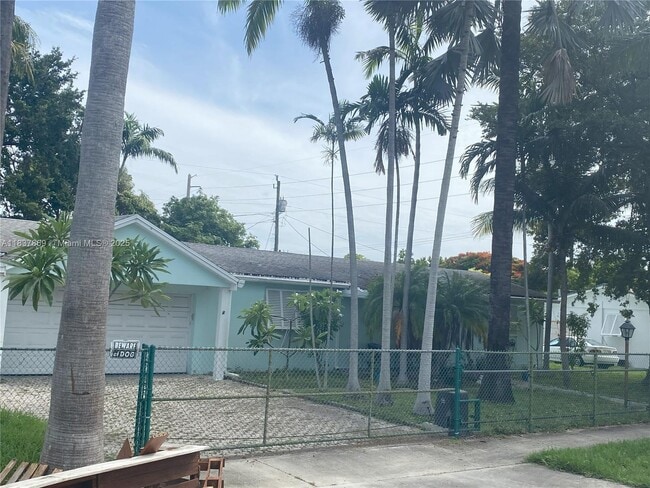 Primary Photo - 11121 SW 203rd Terrace