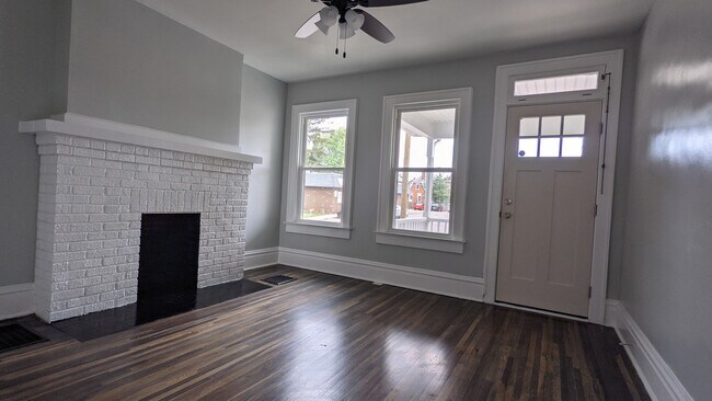 Building Photo - 423 Frebis Ave