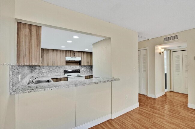 Building Photo - 7000 NW 186th St