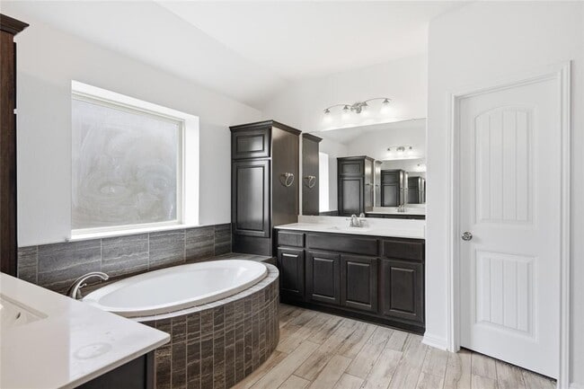 Building Photo - 20213 Arctic Loon Pass