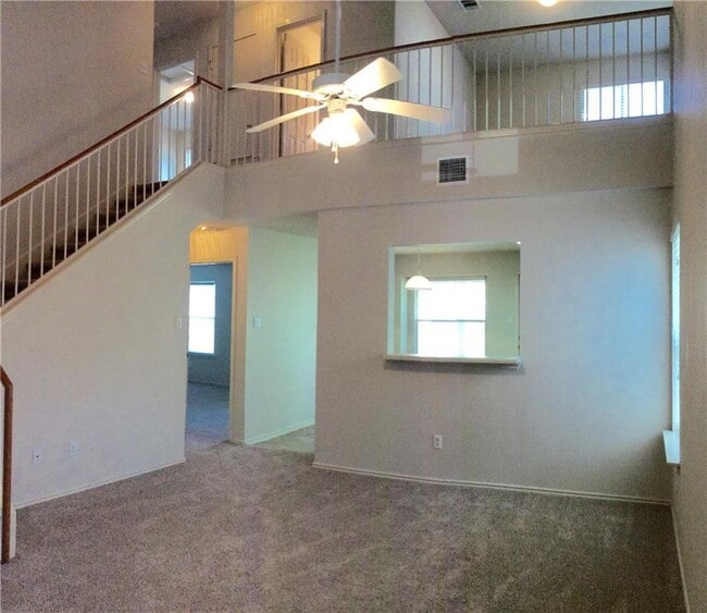 Building Photo - 2510 Jesse Owens Dr
