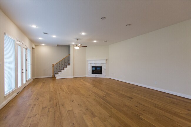 Building Photo - 7402 Kearney Hill Ln