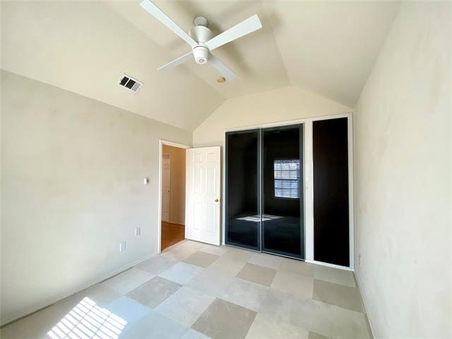 Building Photo - 1420 Hudspeth Dr