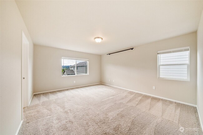 Building Photo - 2808 14th Ave NW