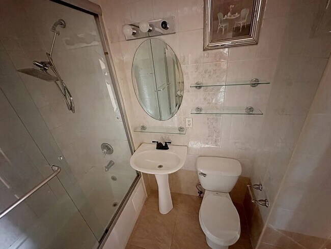 Building Photo - 2805 Ocean Pkwy