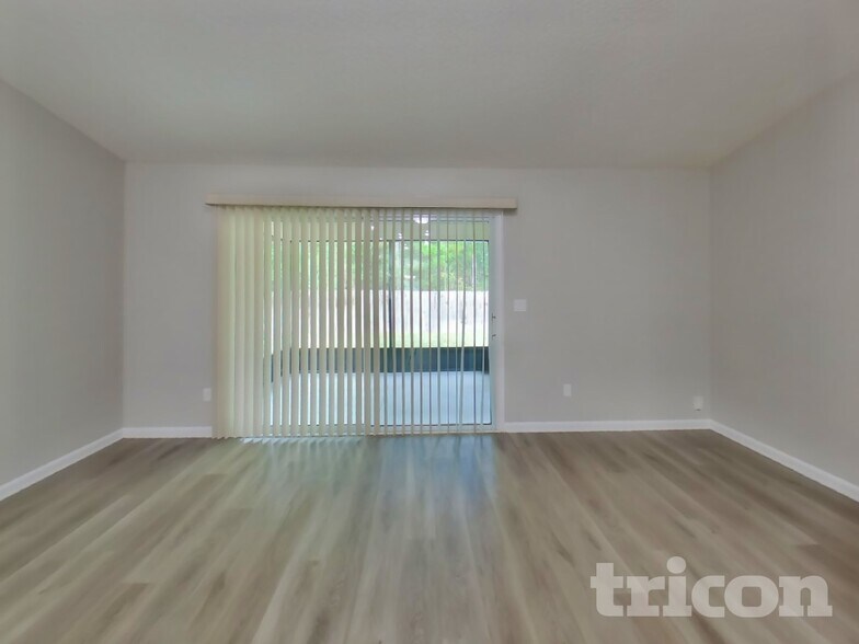 Building Photo - 86185 Fortune Dr