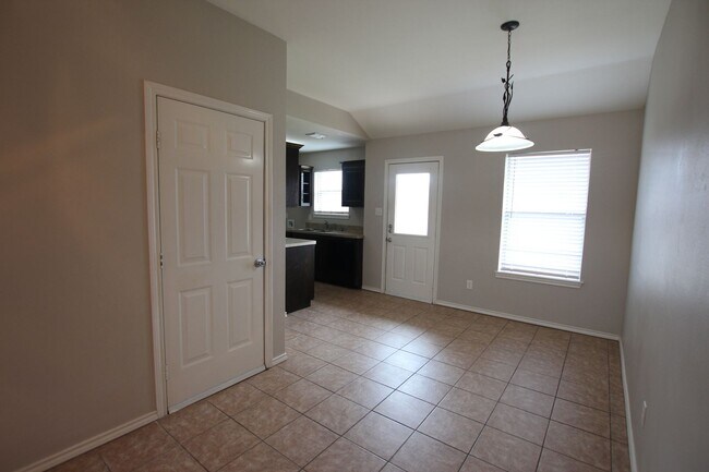Building Photo - 16988 Loring Ln