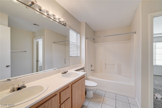 Building Photo - 9559 Belle Reserve St
