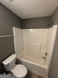 Building Photo - 6213 Hickory Ln Cir