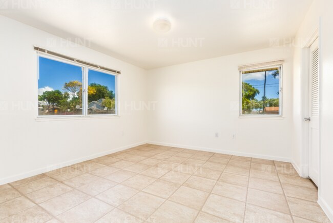 Building Photo - 2208 Kirkbride Ave
