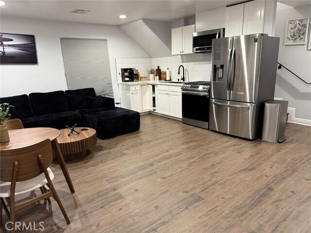 Building Photo - 22237 Buenaventura St