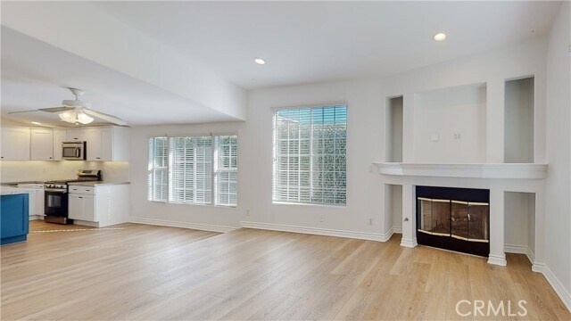 Building Photo - 2213 Bataan Rd