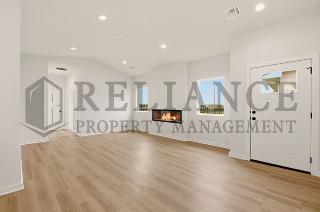 Building Photo - 202 N Gowen St