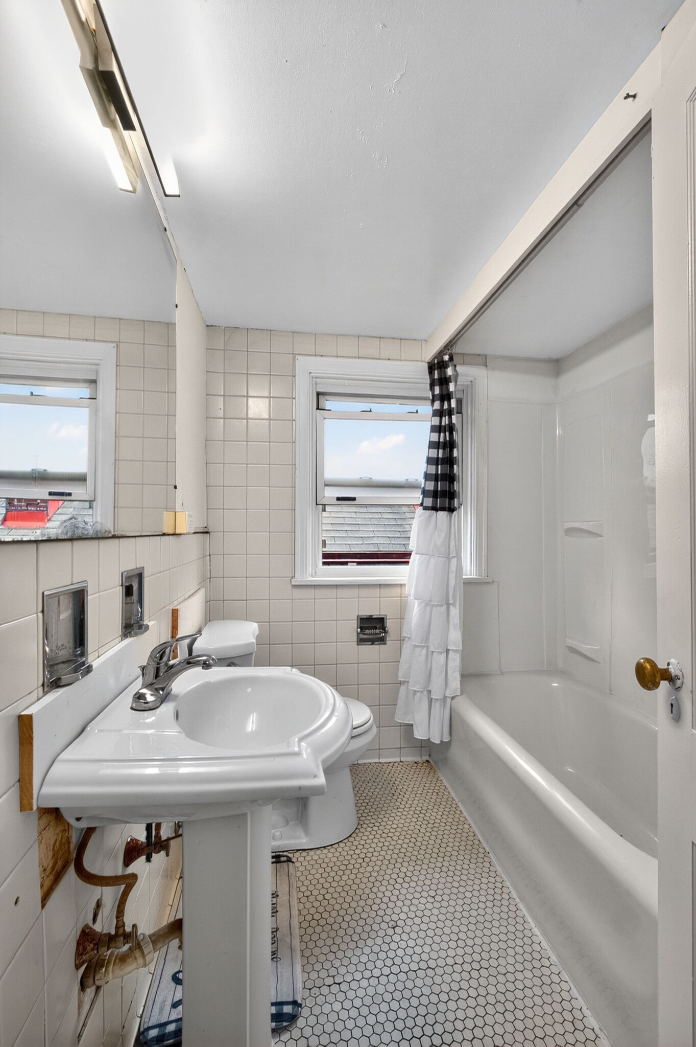 Building Photo - 3016 Grayson Ave